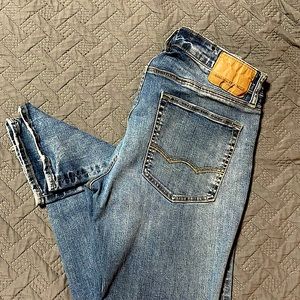 Men’s American Eagle Extreme Flex Slim Straight Jeans